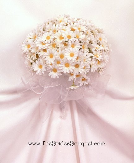 Re Who can give me pics of ivory white flower bridal bouquets