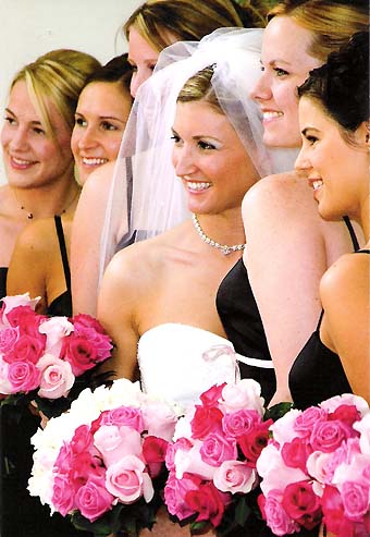 Re: Any '07 Hot Pink/Magenta/Fuchsia brides? I LOVE Fuchsia for a wedding 