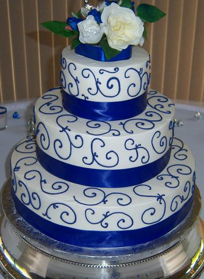 royal blue wedding cake tables