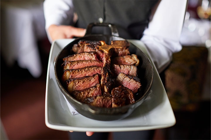 Tellers: An American Chophouse