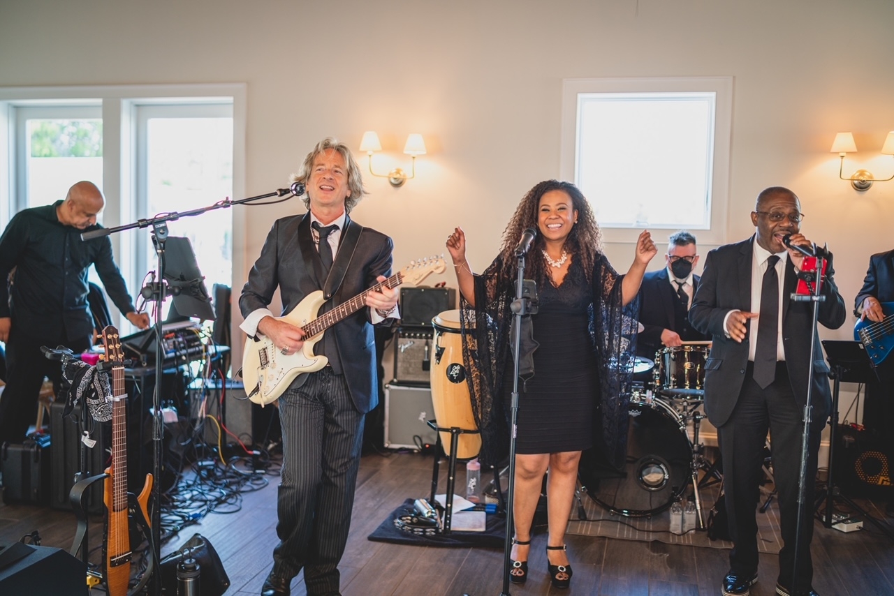 The Boathouse Shelter Island