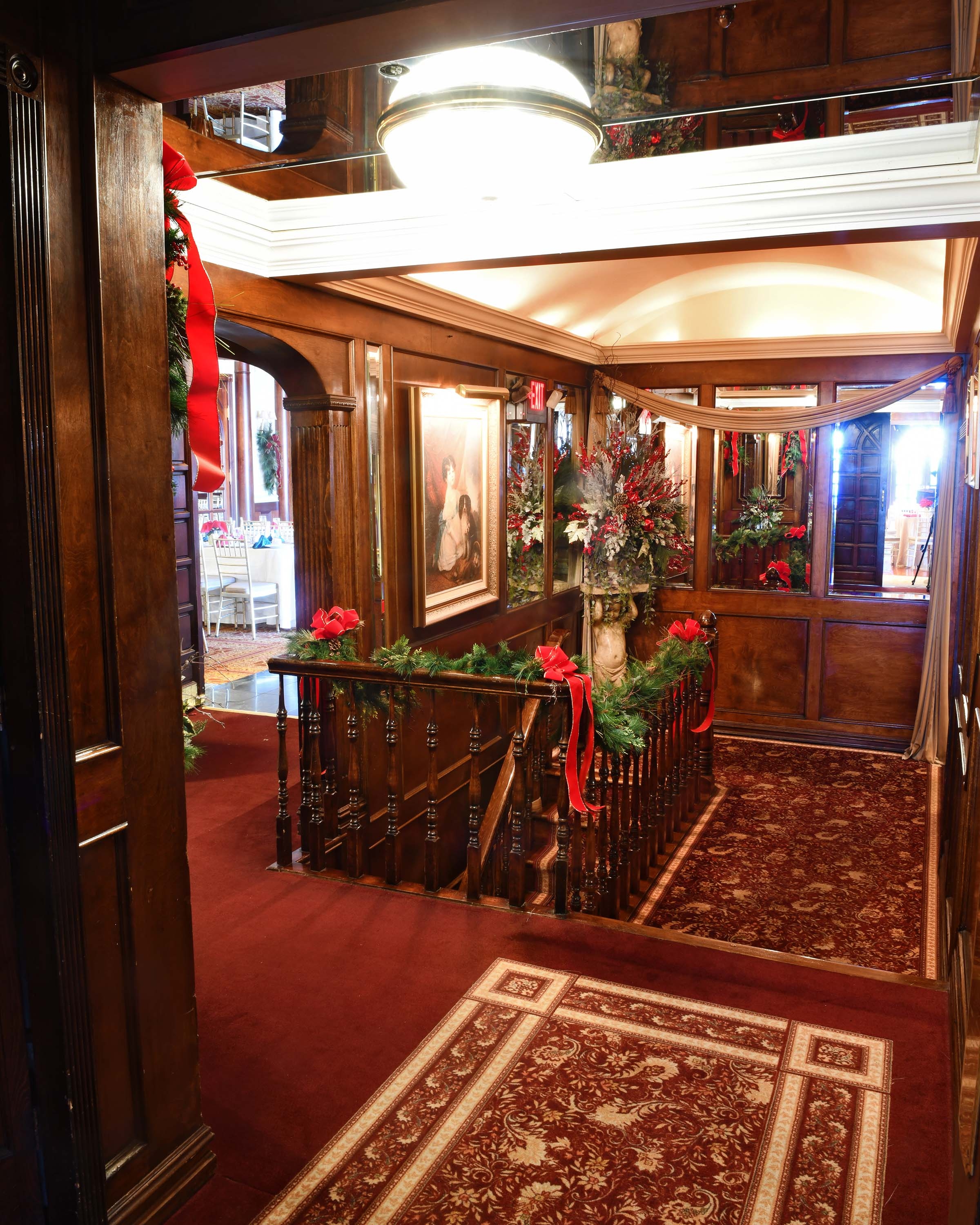 Westbury Manor