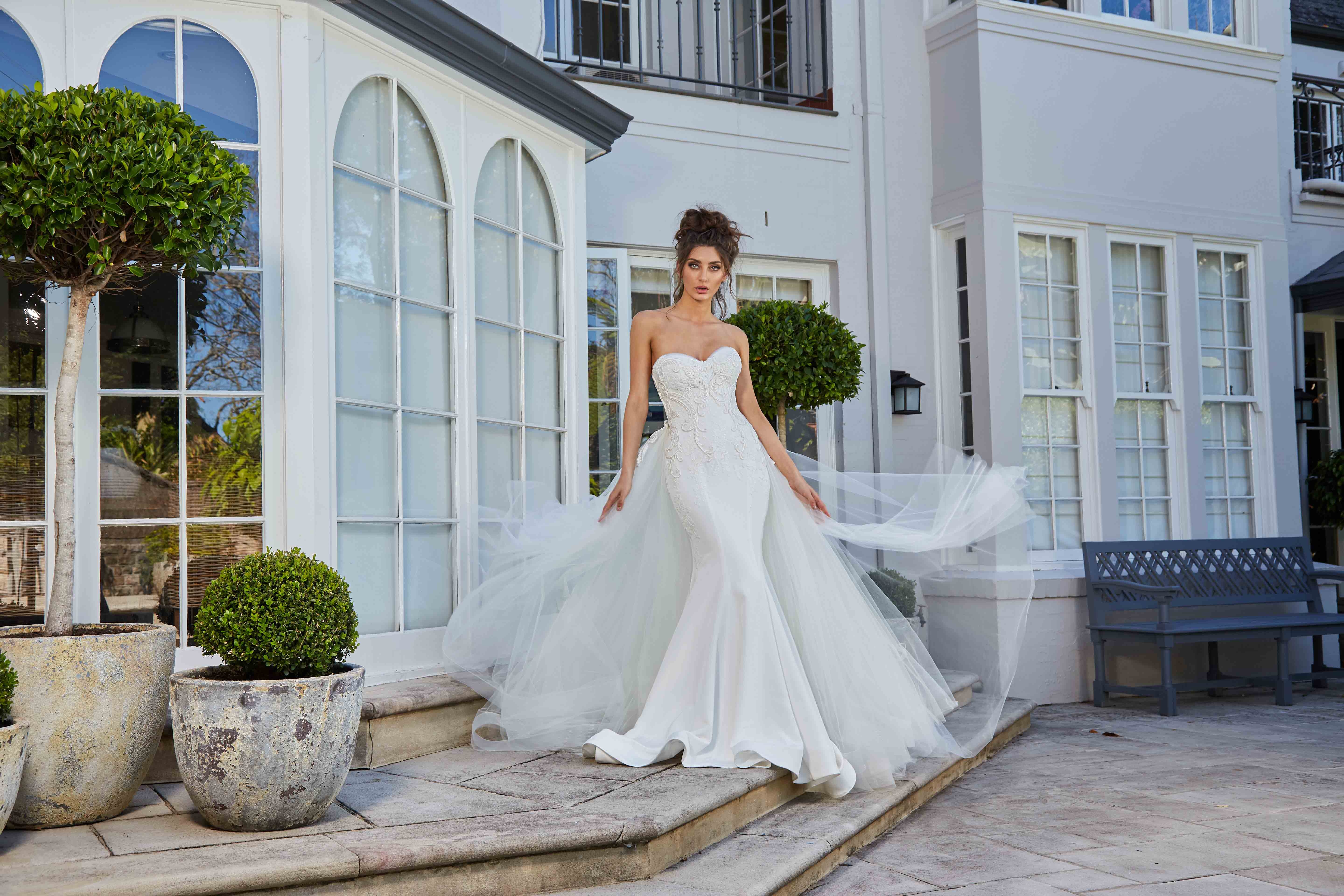 How Far in Advance Should You Start Shopping for Your Wedding Dress on Long Island?