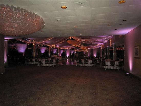 Uplighting Crest Hollow Plaza Room