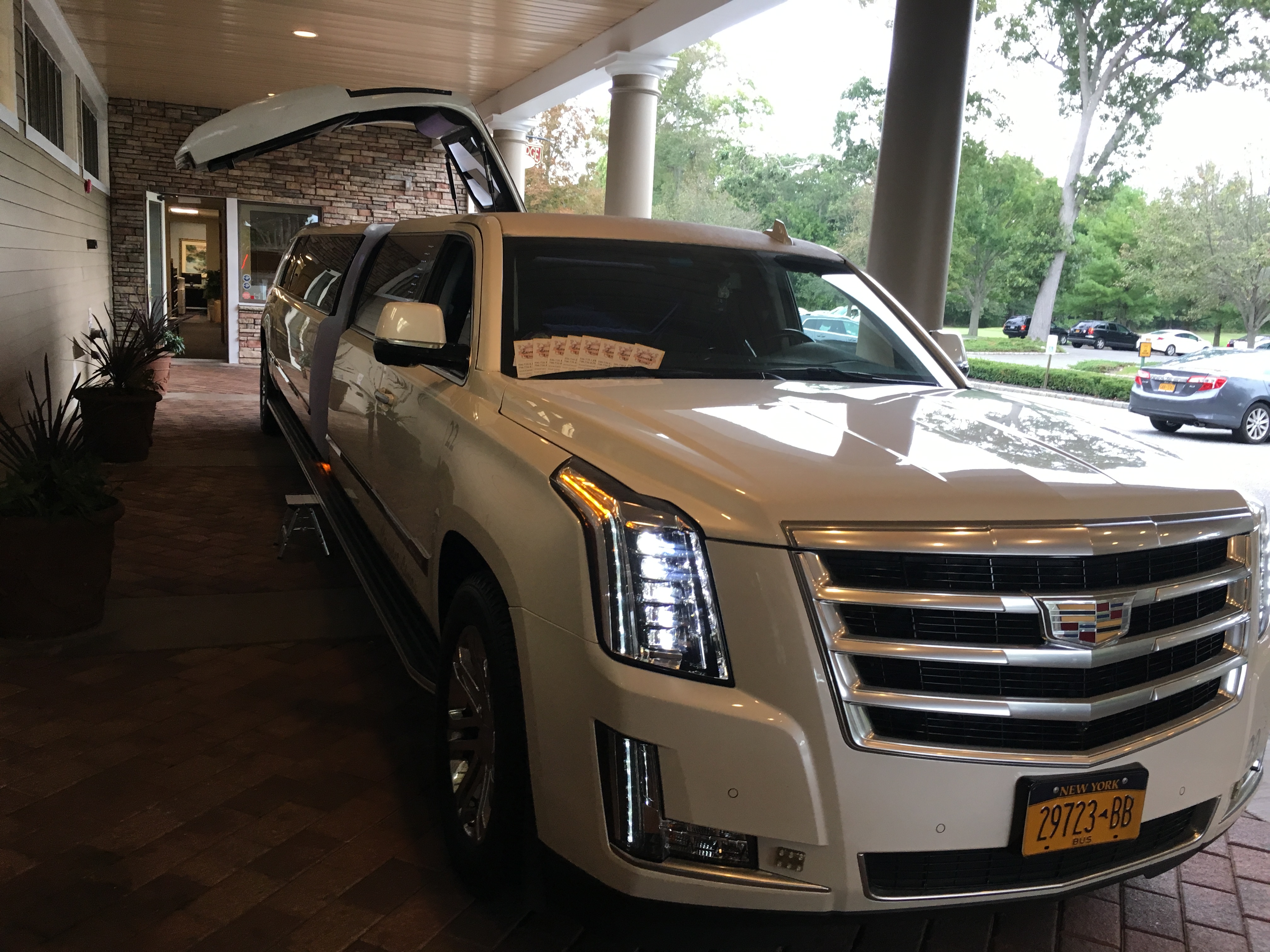 Camelot Specialty Limos