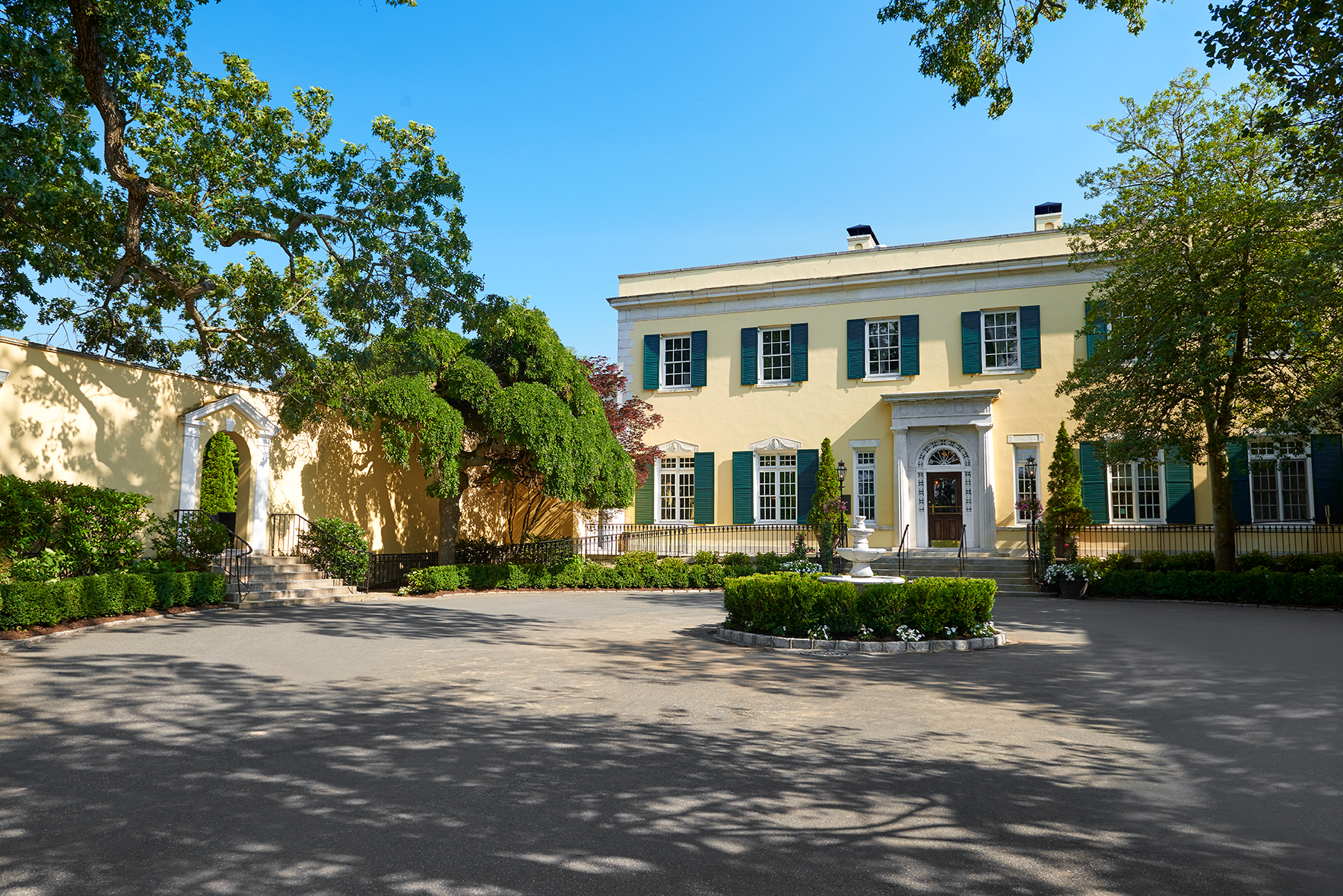 The Mansion at Oyster Bay