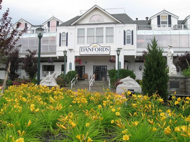 Danfords Hotel &amp;amp; Marina