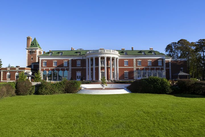 Bourne Mansion