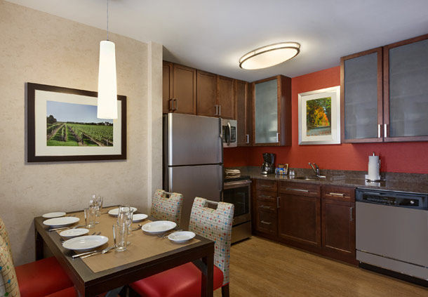 Residence Inn/Courtyard by Marriott&mdash;Courthouse Complex