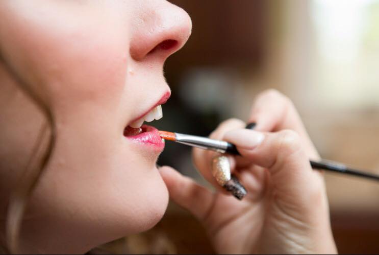 Airbrush Makeup by Lisa Marie