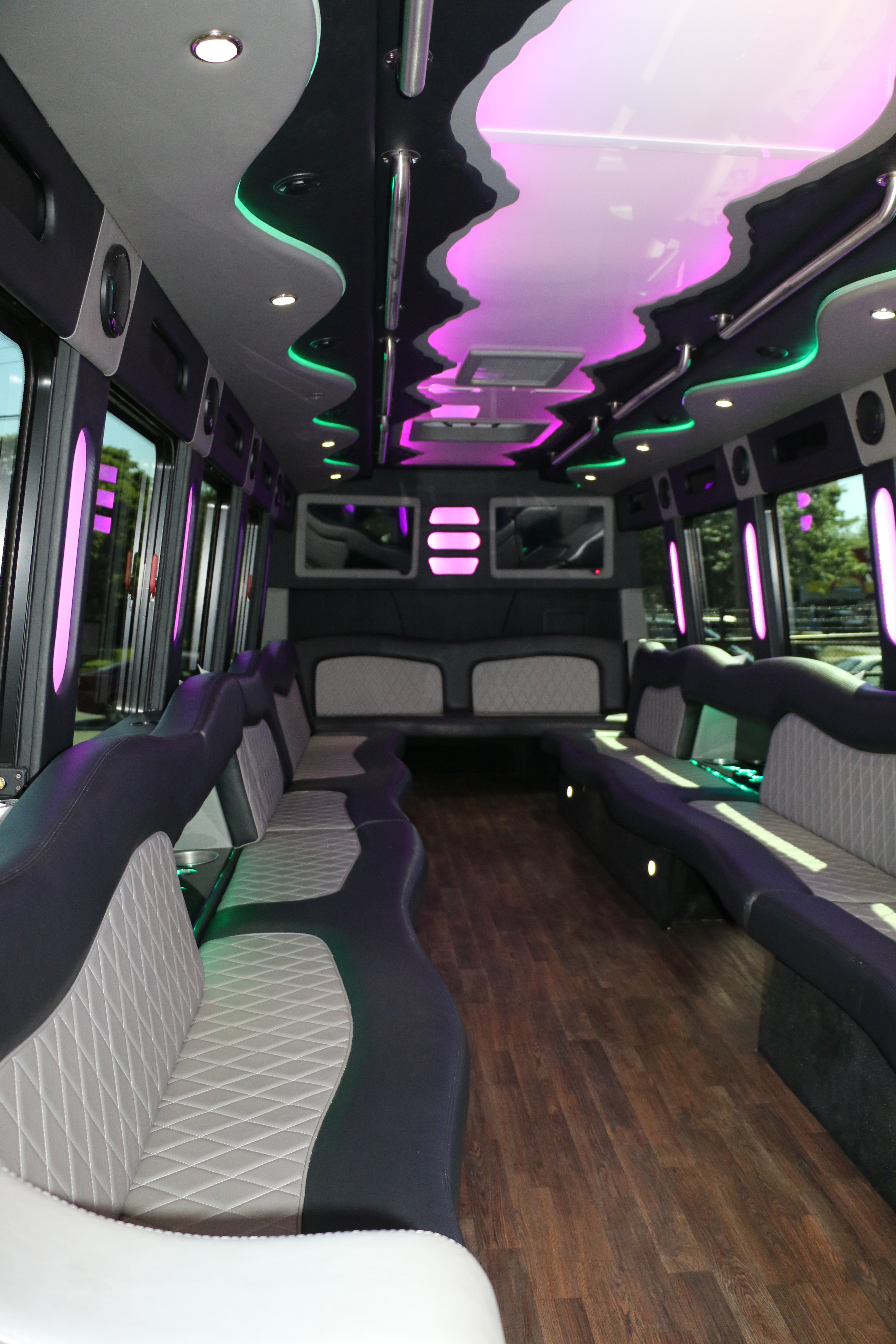 Sir Oliver Limousines