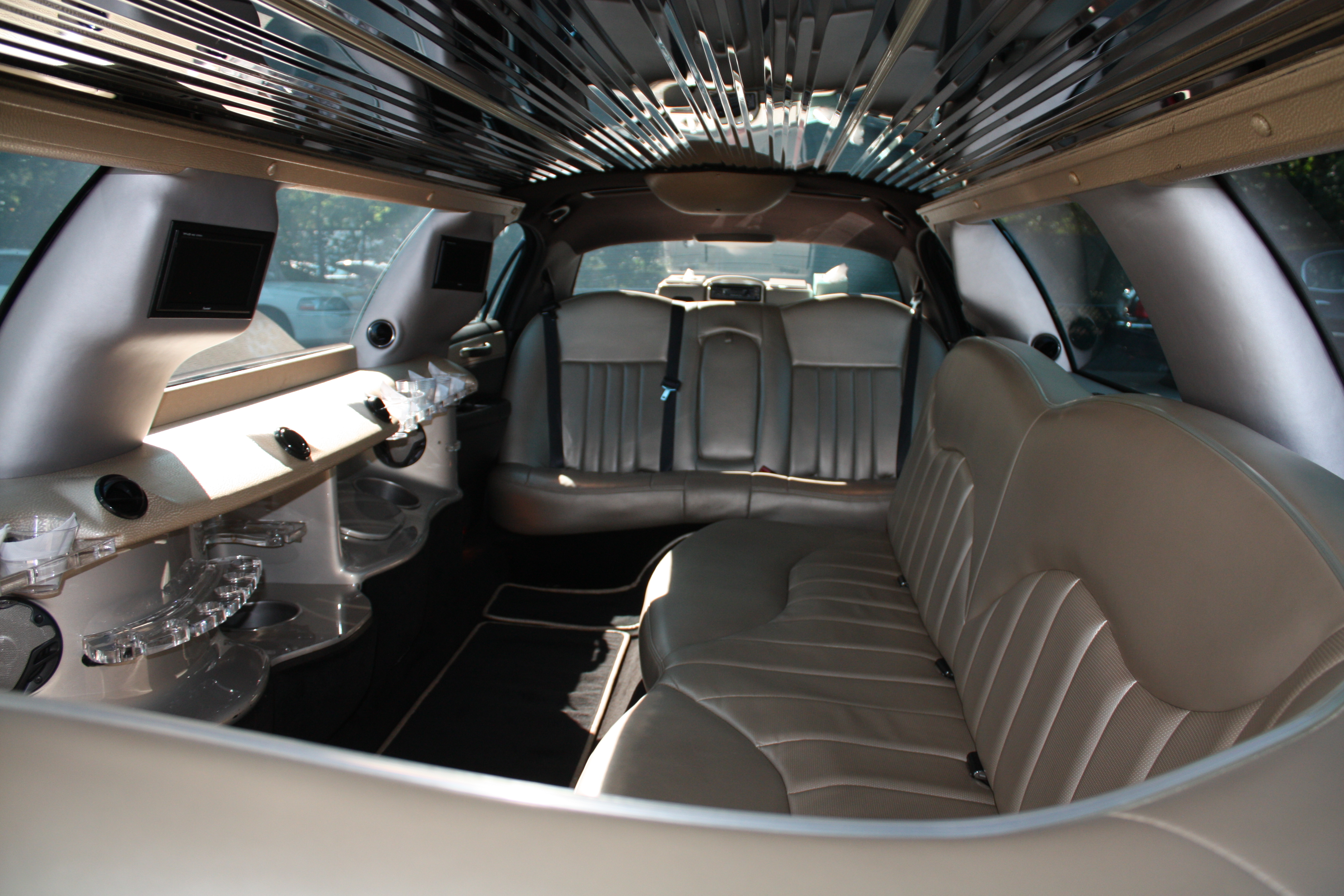 Sir Oliver Limousines