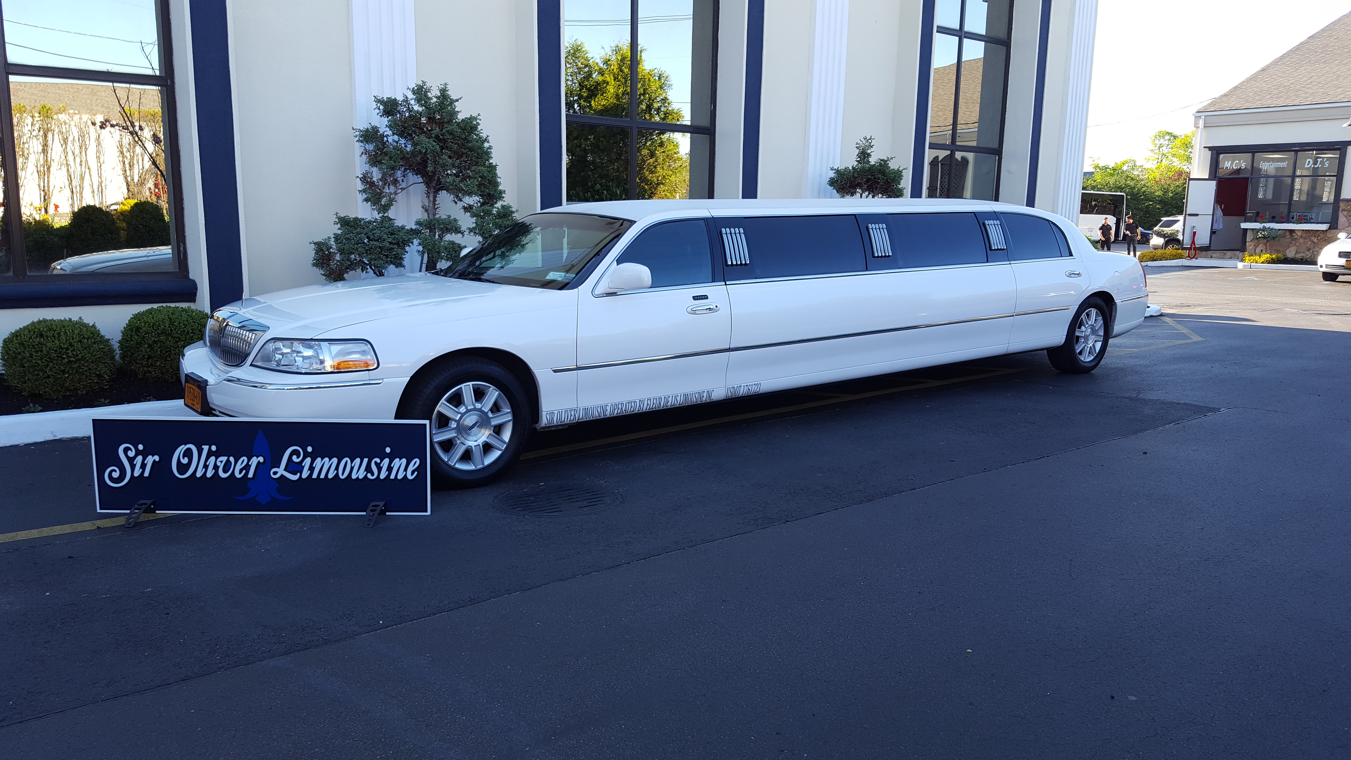 Sir Oliver Limousines