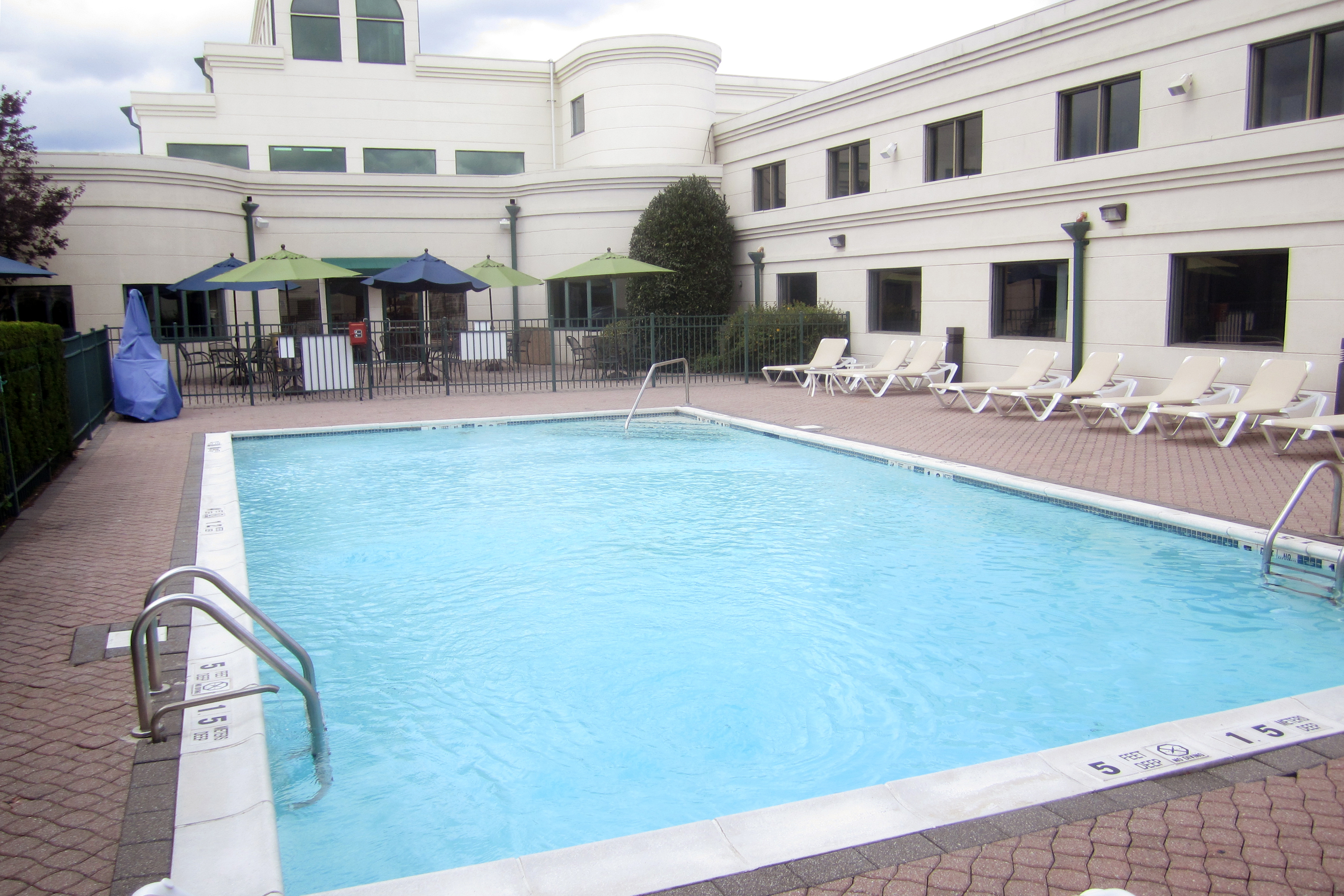 Holiday Inn Plainview