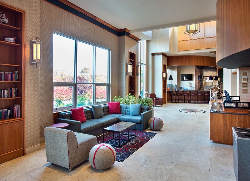 Four Points by Sheraton Melville Long Island