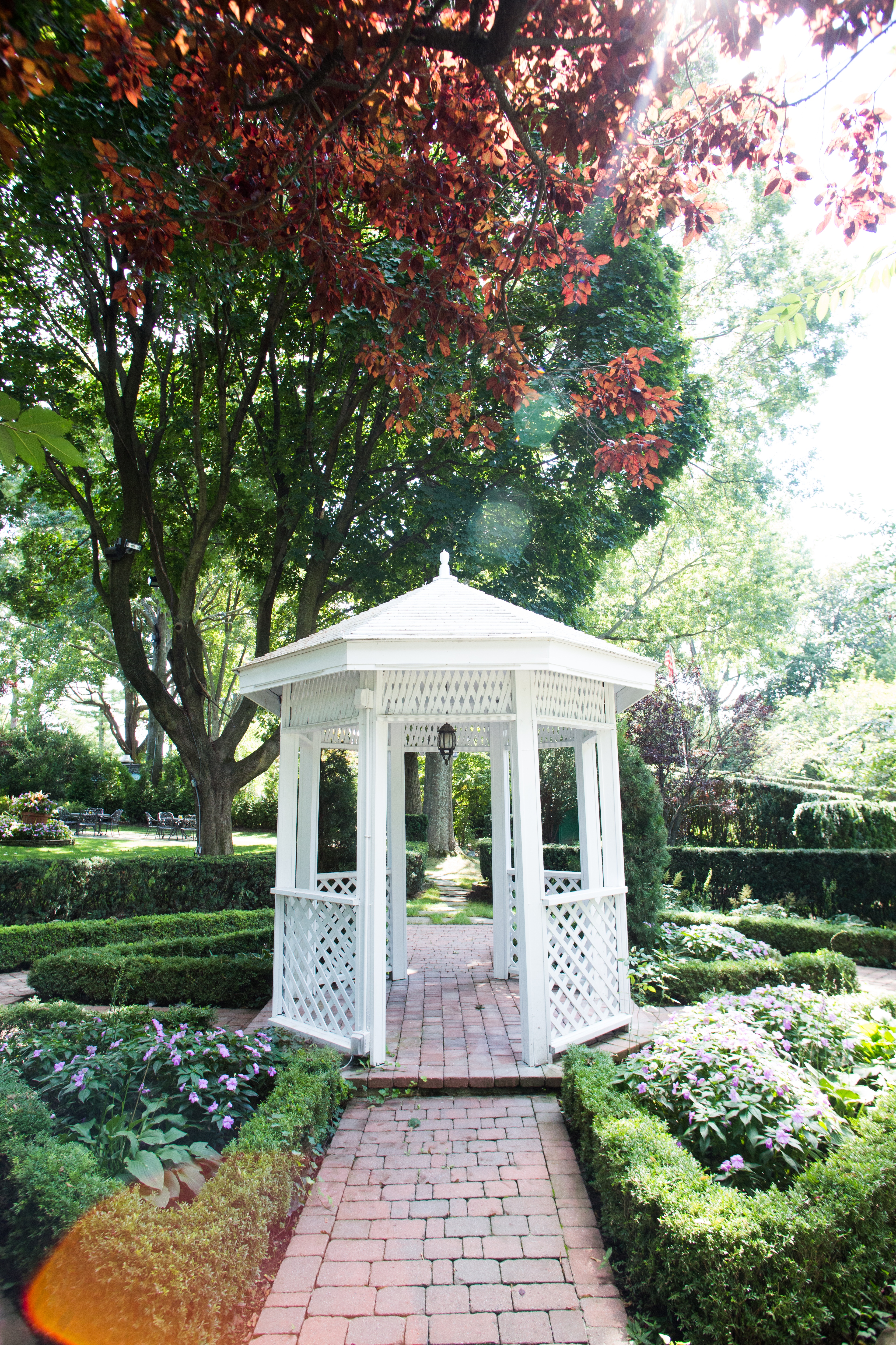 Westbury Manor