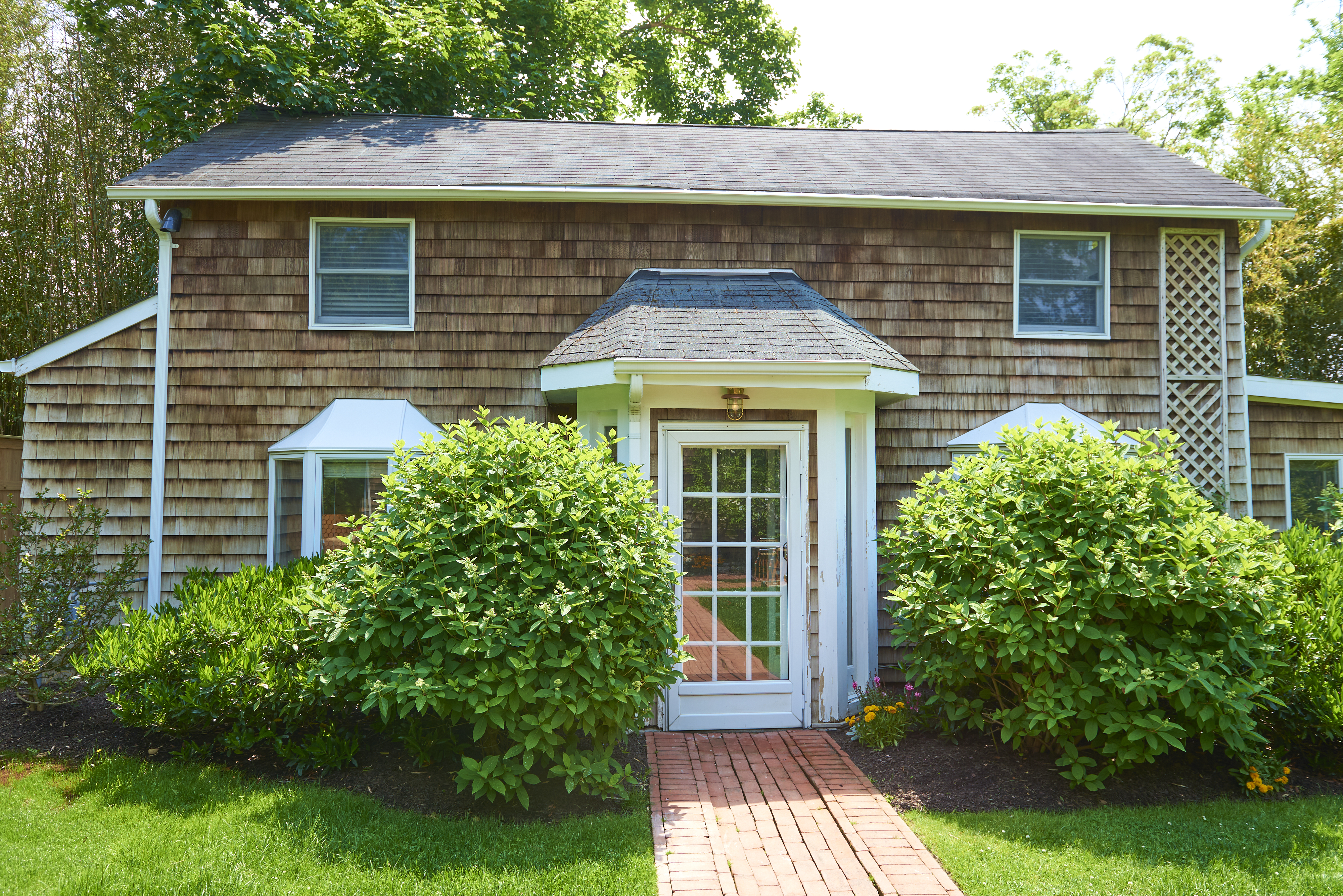 Bellport Inn