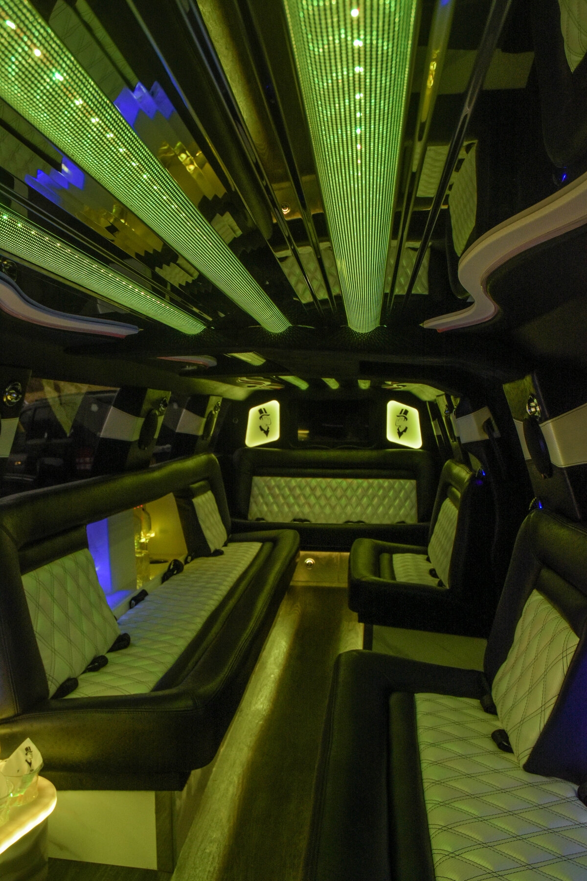 M &amp;amp; V Limousines