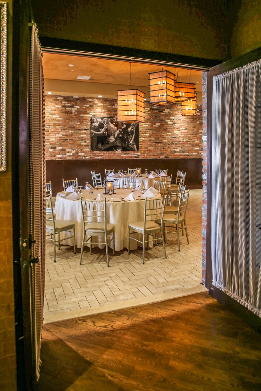City Cellar Wine Bar & Grill LIWeddings