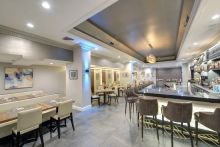 The Roslyn, Tapestry Collection by Hilton - Bar