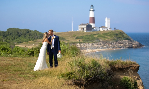 Lessing's Waterfront Weddings