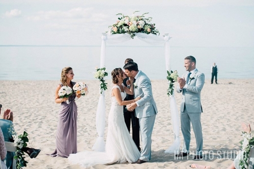 The Pavilion at Sunken Meadow Reception  Locations  