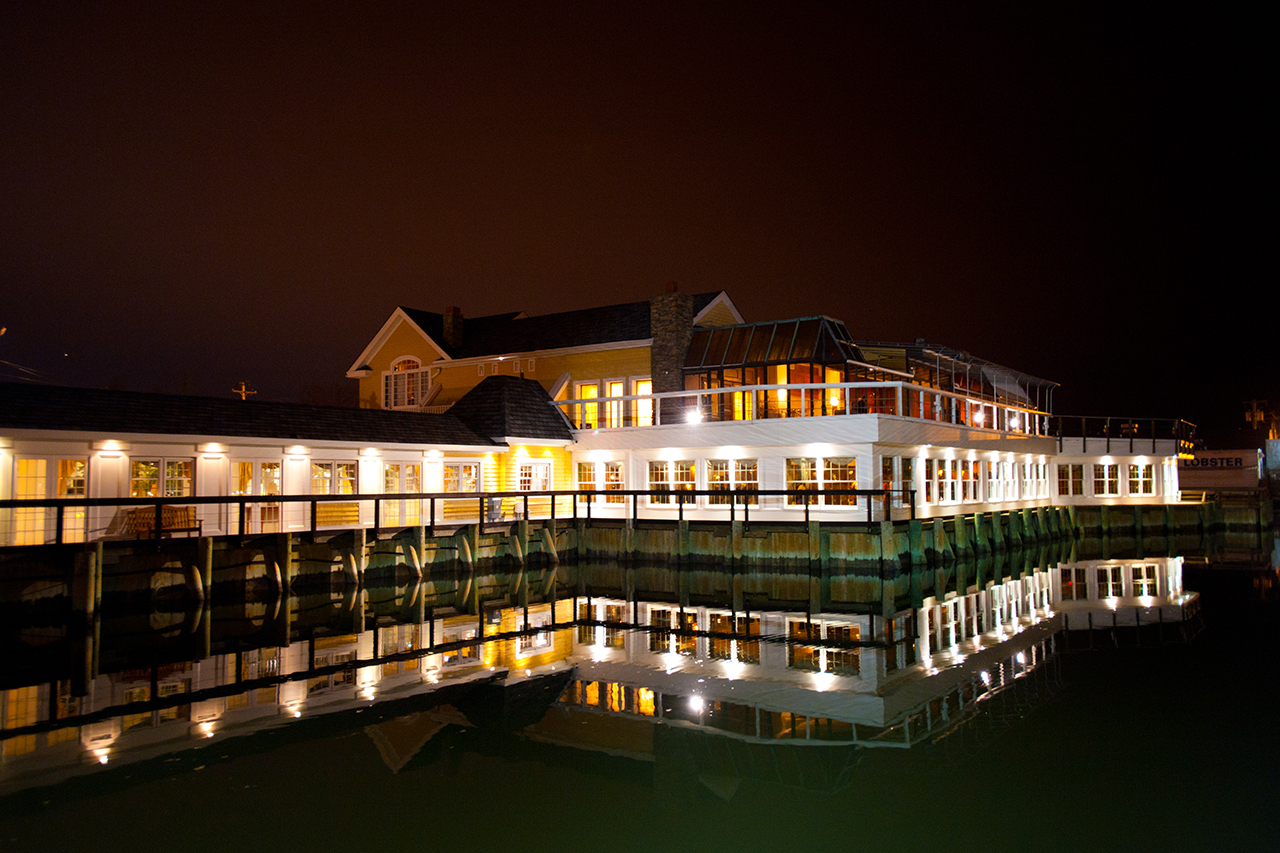 Bridgeview Yacht Club — historical photograph