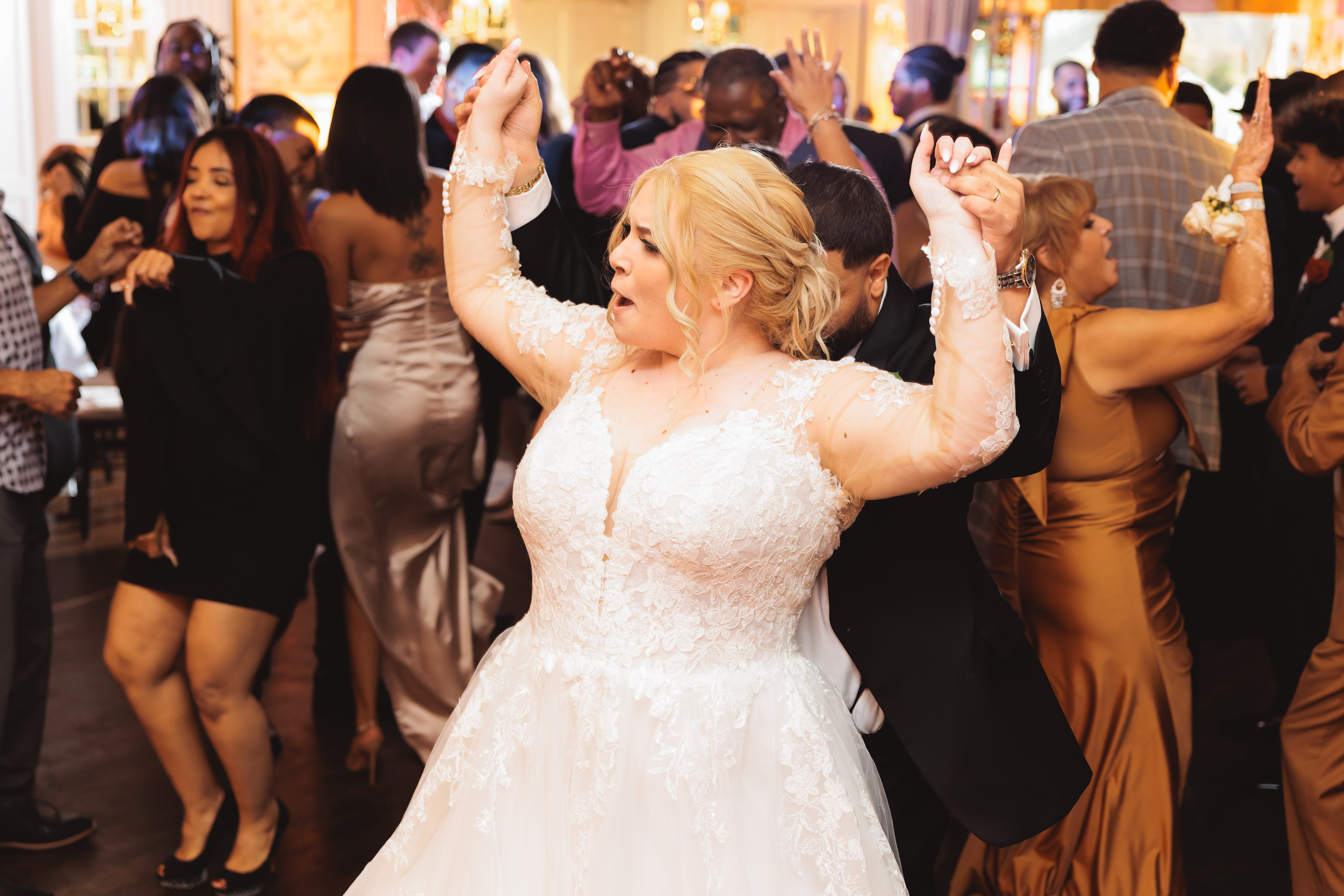 Laina and Ramon - Real Weddings Long Island, NY