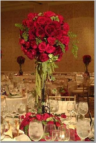 Brides Helping Brides ™ - Pics of roses centerpieces | LIWeddings