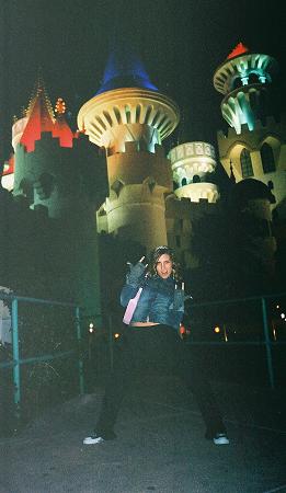 2132147_3.jpg