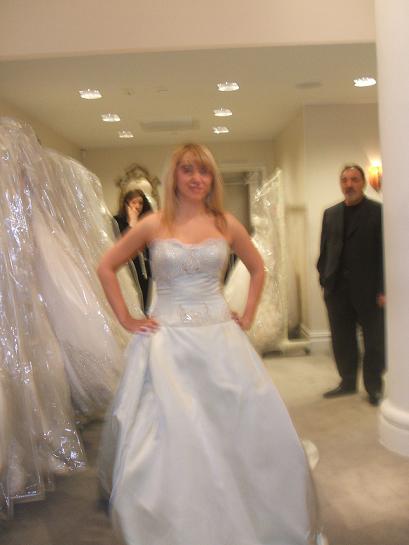 4408929_3.jpg