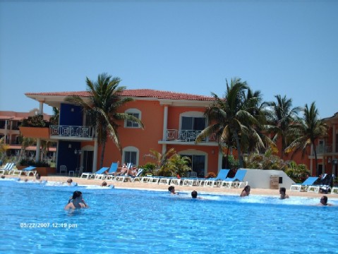 4748234_4.jpg