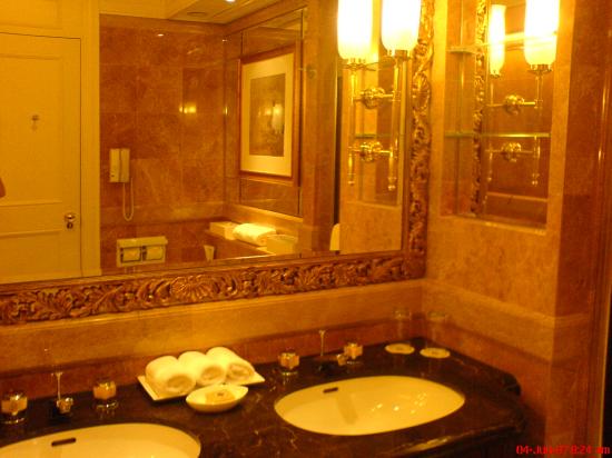 4823916_3.jpg