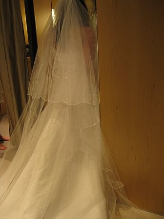 6908259_3.jpg