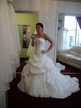 7204661_3.jpg