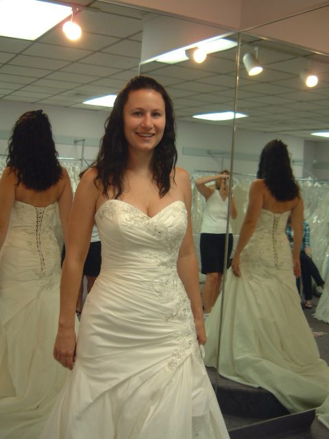 8977580_1.jpg