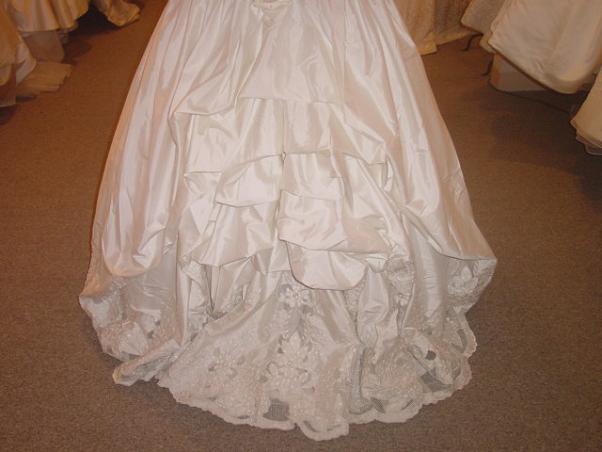 913540_1.jpg
