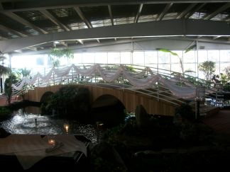 9370878_3.jpg