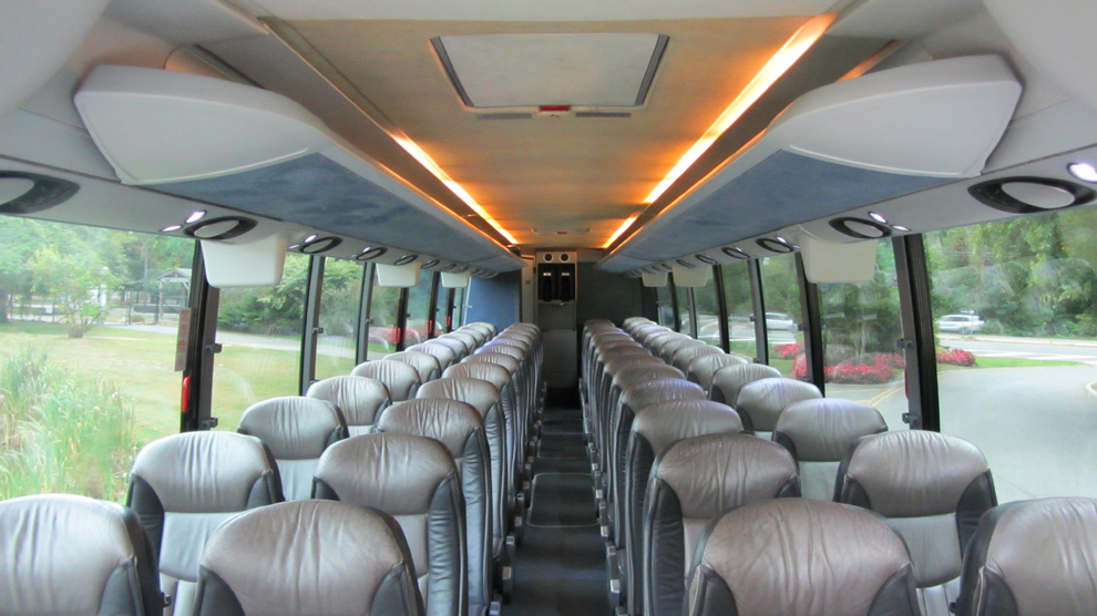 M &amp;amp; V Limousines