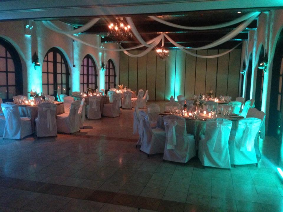 Douglaston Manor