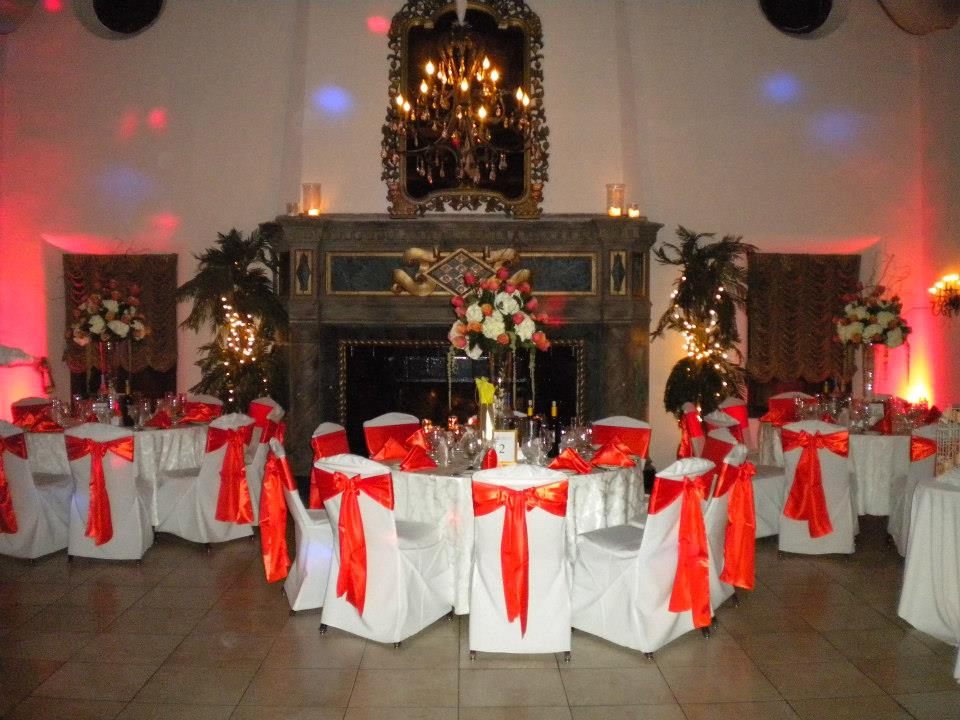 Douglaston Manor