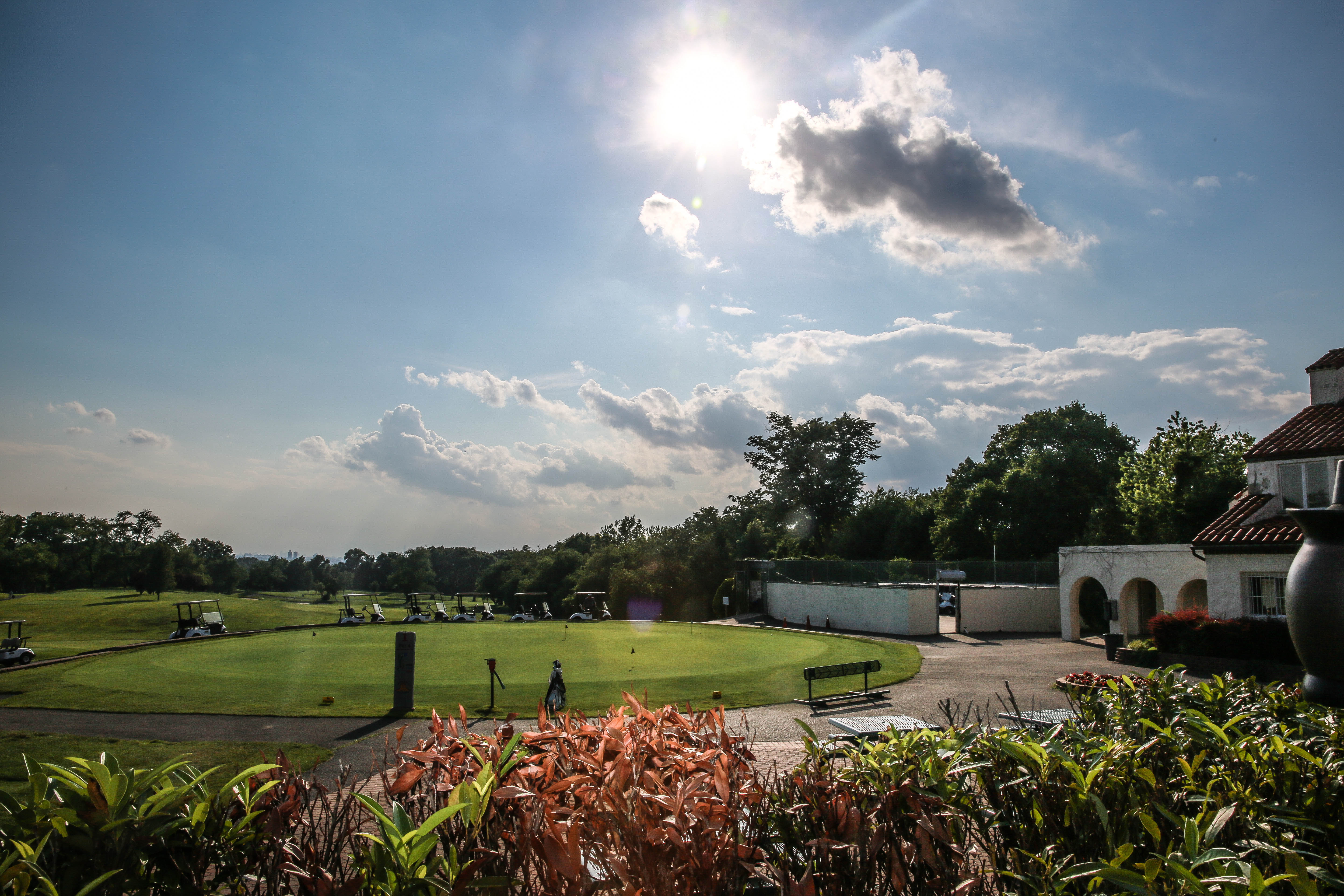 Douglaston Manor