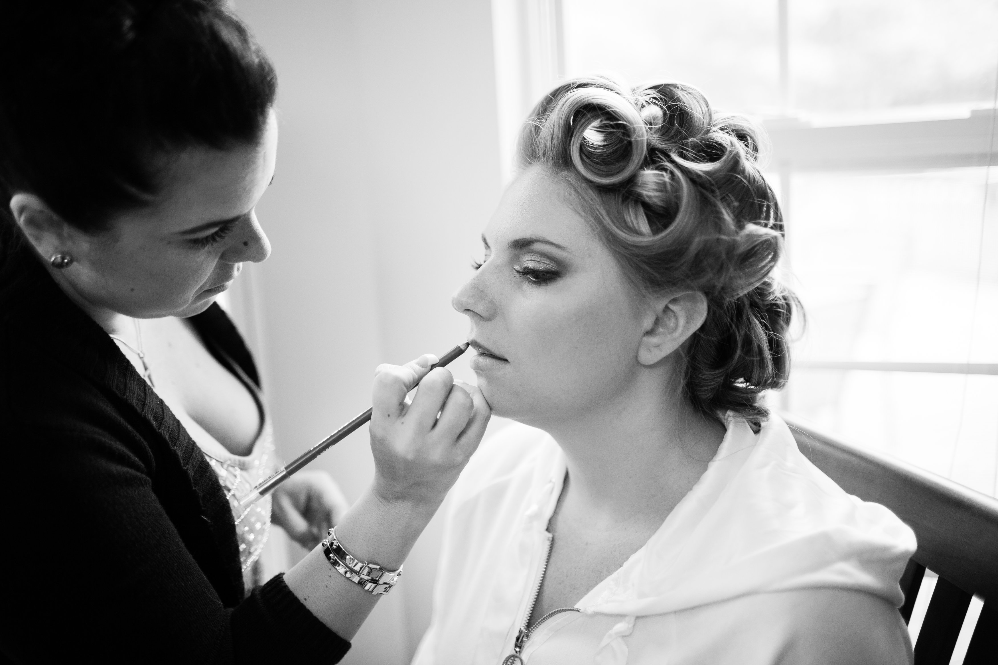 Airbrush Makeup by Lisa Marie