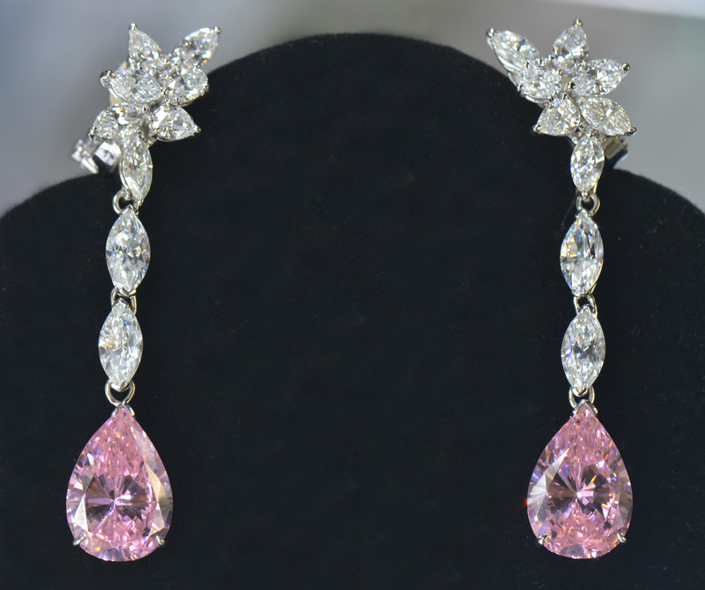 Loucri Jewelers