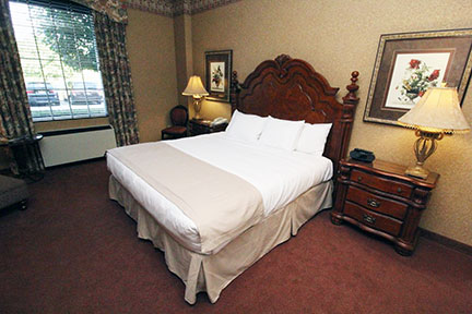 Queen Room