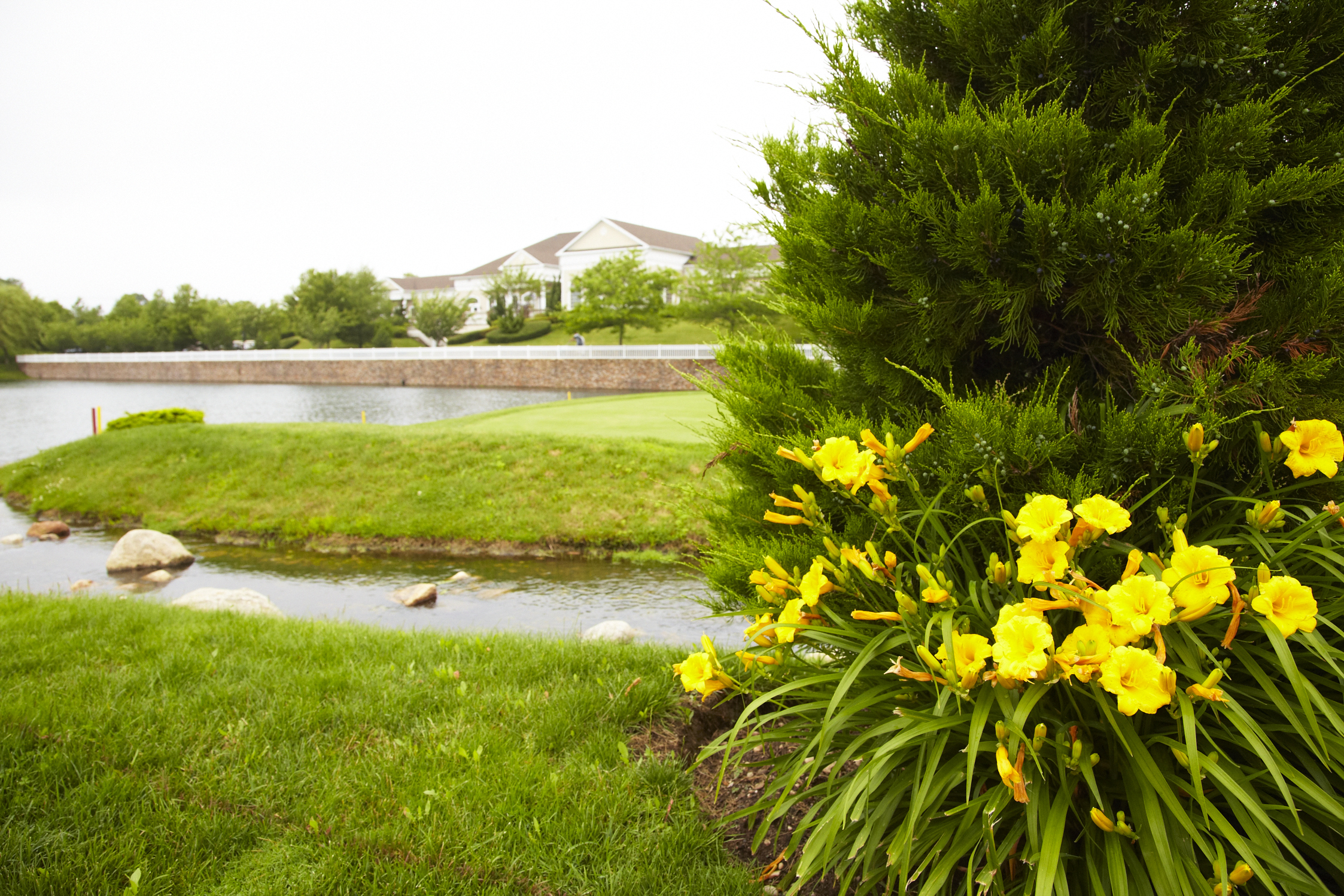 Willow Creek Golf &amp;amp; Country Club