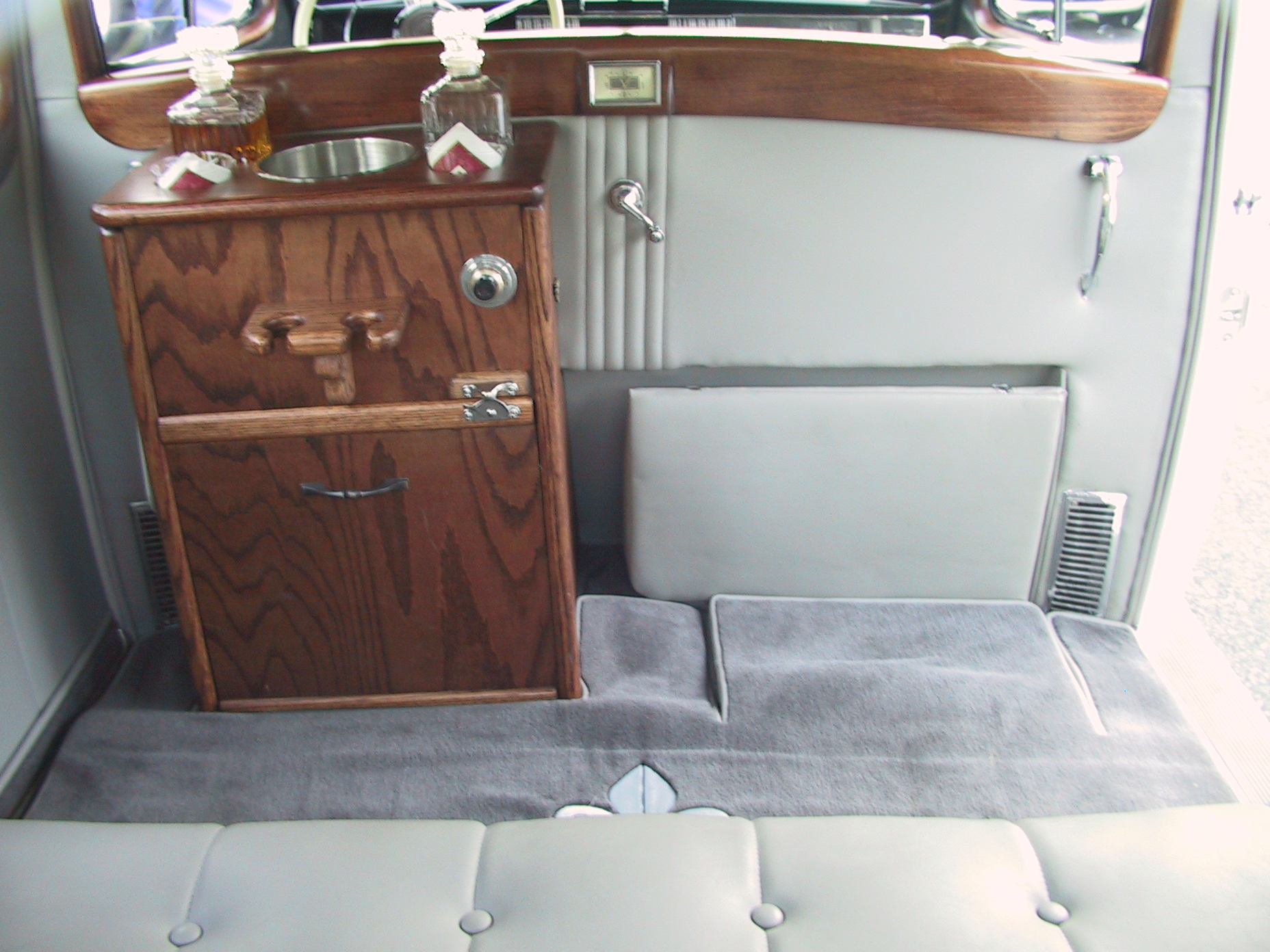 Sir Oliver Limousines
