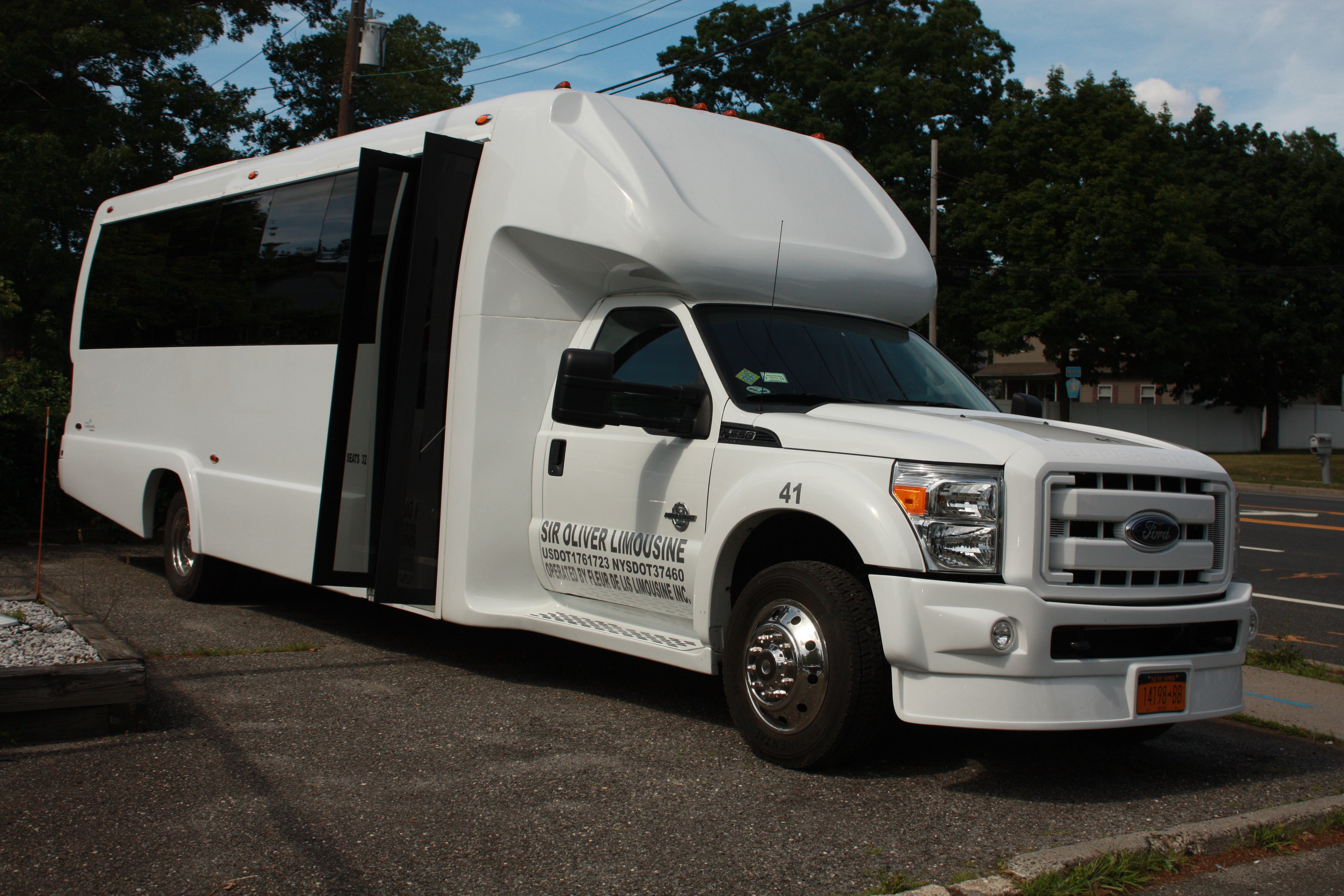 Sir Oliver Limousines