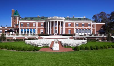Lessing&amp;#039;s Waterfront Mansions