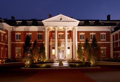 Lessing&amp;#039;s Waterfront Mansions